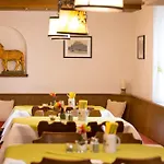 Hotell Gasthof Zum Lamm *
