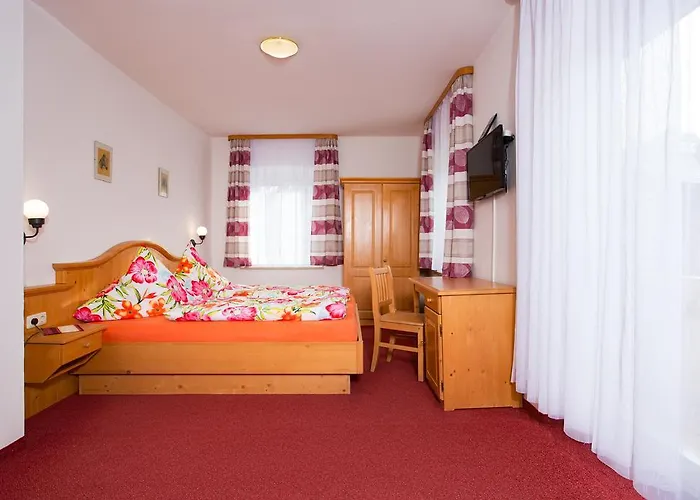 Gasthof Zum Lamm Отель Гармиш-Партенкирхен